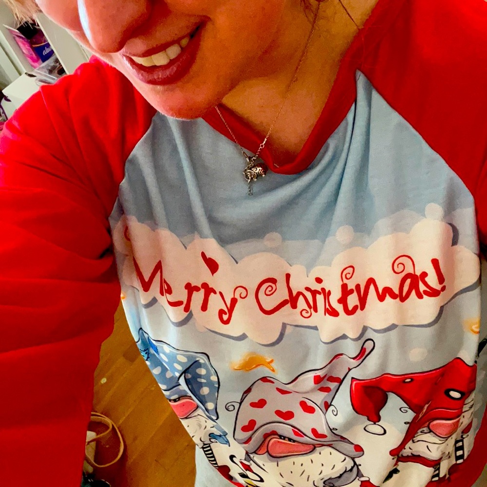 Ugly Xmas sweater from Amazon. Will accept any offer. No offline transactions 🌟